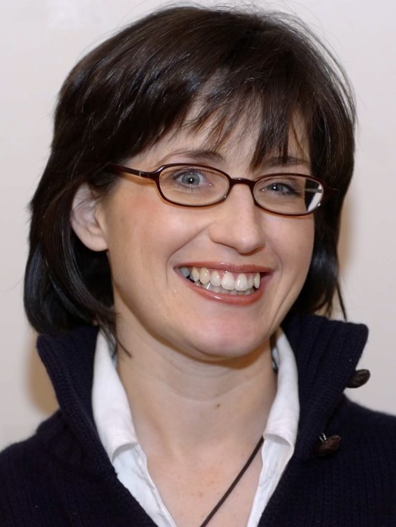 Dr Laura Simpson